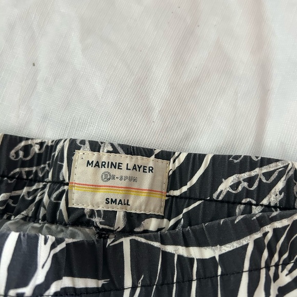 Marine Layer Printed Ankle length Pants - Picture 3 of 6